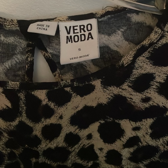 Animal Print Dress - Picture 2 of 3